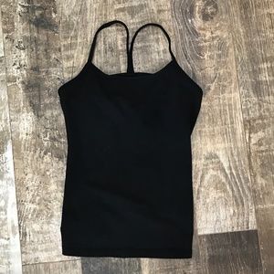 🌺LULULEMON WORKOUT SHIRT